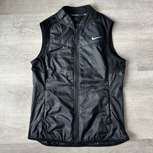Nike Women’s Black Running Vest AeroLayer Technology
